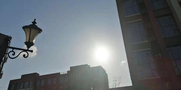 睿寂行空壓機(jī)溫馨提醒：雪后路滑，謹(jǐn)慎上路！