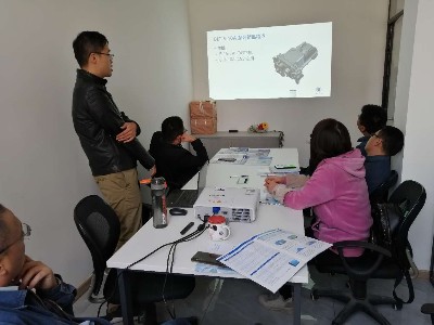 博萊特空壓機(jī)新品上市，睿寂行全員培訓(xùn)中…