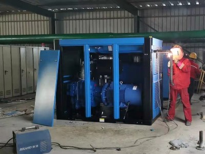 兩臺雙級壓縮空壓機遠赴貴陽，發(fā)光發(fā)熱......