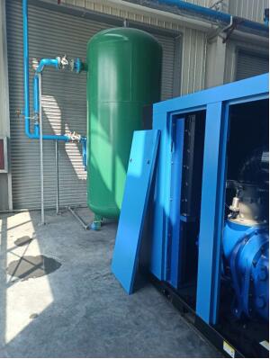 優耐特斯兩級壓縮空壓機